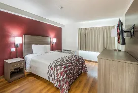 Photograph of Red Roof Inn, Rochester