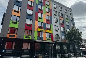 Photograph of Super 8 by Wyndham Brooklyn Fulton Street, Brooklyn