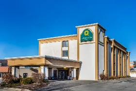 Photograph of La Quinta Inn, Johnson City