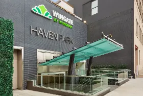 Photograph of Wingate by Wyndham, Bronx