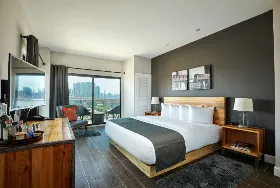 Photograph of Ravel Hotel, Long Island City