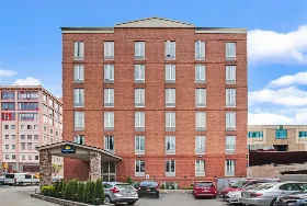 Photograph of Days Inn, Long Island City