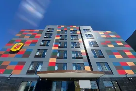 Photograph of Super 8, Brooklyn