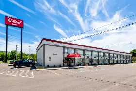Photograph of Red Roof Inn, Cortland