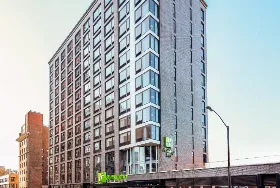 Photograph of Holiday Inn Brooklyn Downtown, Brooklyn