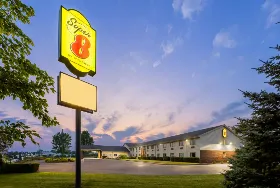 Photograph of Super 8, Henrietta