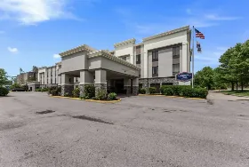 Photograph of Hampton Inn, Columbus