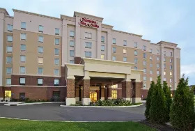 Photograph of Hampton Inn, Columbus