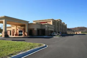Photograph of Hampton Inn, Gallipolis
