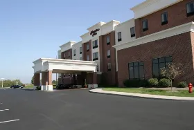 Photograph of Hampton Inn, Stow