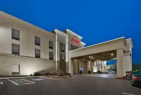 Photograph of Hampton Inn, Springboro