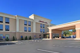 Photograph of Hampton Inn, Troy