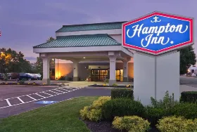 Photograph of Hampton Inn, New Philadelphia