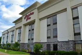 Photograph of Hampton Inn, Medina
