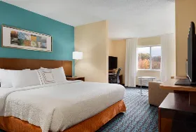 Photograph of Fairfield Inn & Suites, Poland