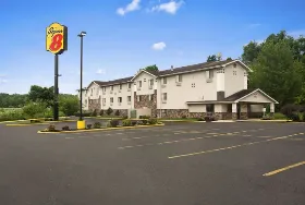 Photograph of Super 8, Mansfield