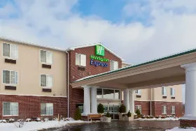 Photograph of Holiday Inn Express, Austinburg