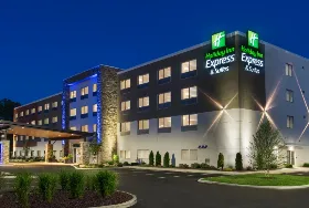 Photograph of Holiday Inn Express, Medina