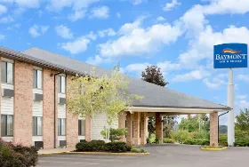 Photograph of Amerihost Inn Zanesville,