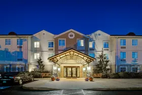 Photograph of Staybridge Suites Cleveland Mayfield Hts Beachwd, Mayfield Heights