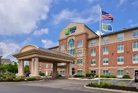 Photograph of Holiday Inn Express, Mason