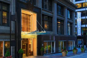 Photograph of Renaissance Cincinnati Downtown Hotel, Cincinnati