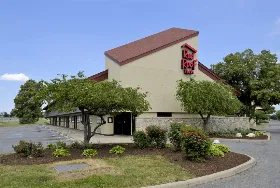 Photograph of Red Roof Inn, Maumee