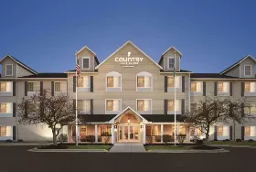 Photograph of Country Inn & Suites, Springfield