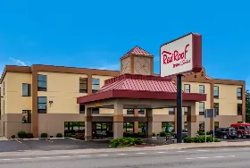 Photograph of Red Roof Inn & Suites, Columbus