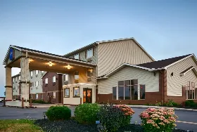 Photograph of Baymont by Wyndham, Marion