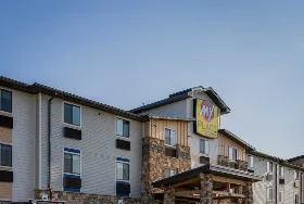 Photograph of My Place Hotel, Marion