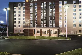Photograph of La Quinta Inn & Suites, Cincinnati