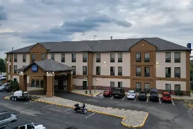 Photograph of Baymont by Wyndham, Mason