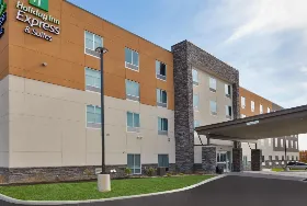 Photograph of Holiday Inn Express, Wooster