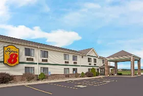 Photograph of Super 8, Defiance