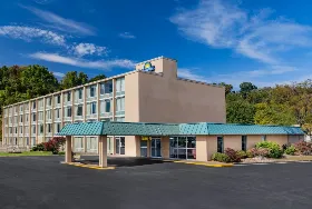 Photograph of Days Inn, Cambridge