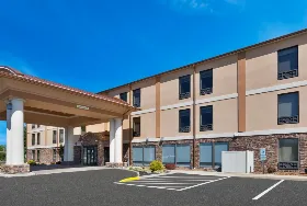 Photograph of Holiday Inn Express, Chillicothe