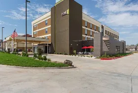 Photograph of Home2 Suites, Yukon
