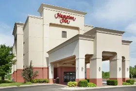 Photograph of Hampton Inn, Duncan