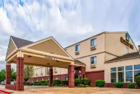 Photograph of Econo Lodge,