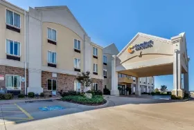 Photograph of Comfort Inn, Perry