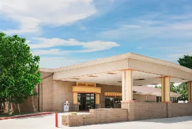 Photograph of Travelodge, Enid