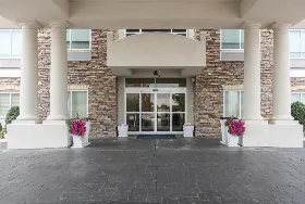 Photograph of Holiday Inn Express, Tulsa