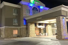 Photograph of Holiday Inn Express, Woodward
