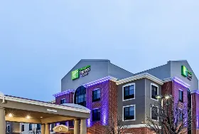Photograph of Holiday Inn Express, Guymon