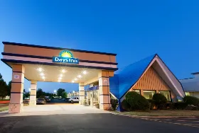 Photograph of Days Inn by Wyndham Norman, Norman