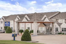 Photograph of Microtel Inn & Suites, Miami