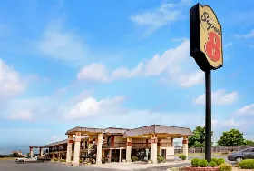 Photograph of Super 8, Shawnee