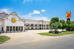 Photograph of Super 8, Moore