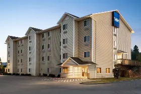 Photograph of Travelodge, Mcalester
